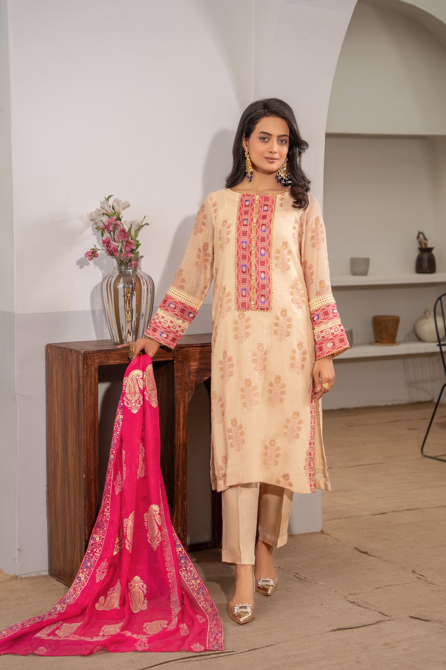 ISHRAT 3 pieces suit