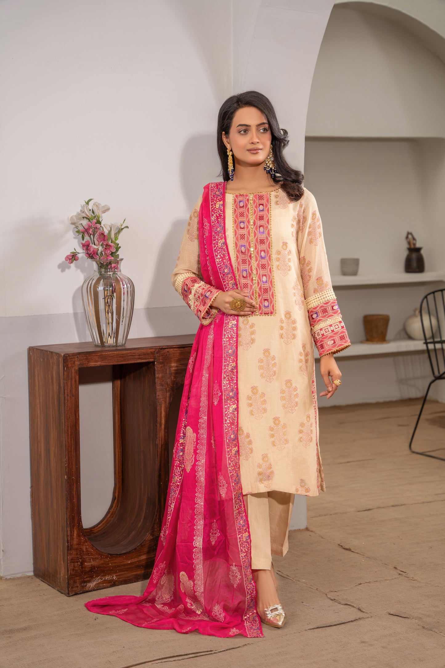 ISHRAT 3 pieces suit