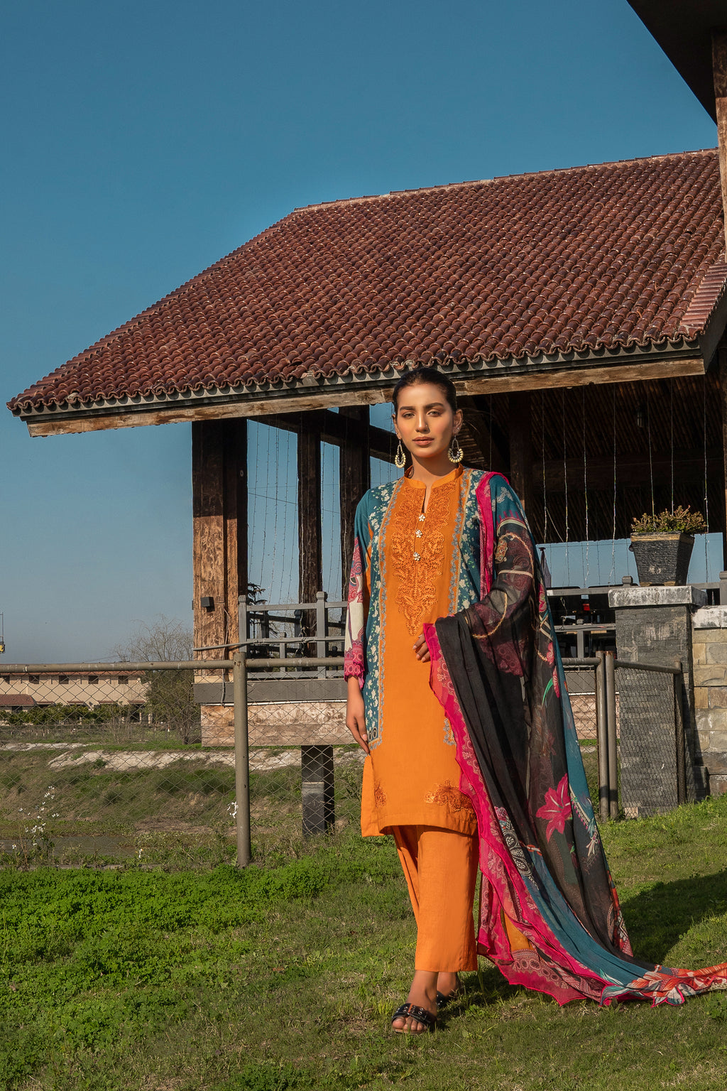 کشش